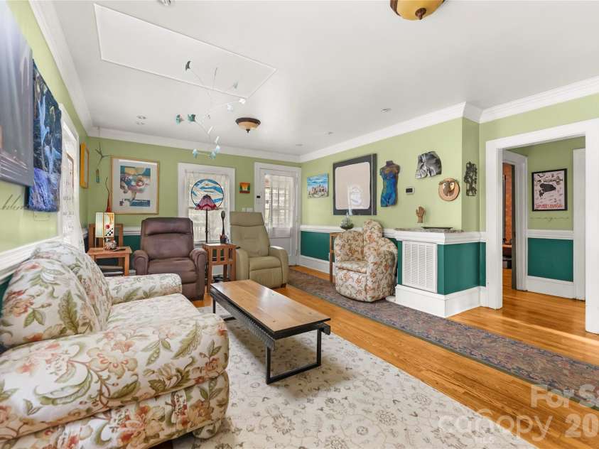 620 Old Lytle Cove Road, Swannanoa, NC 28778.  MLS# CAR4415136, YatesRealty ID 44806. 