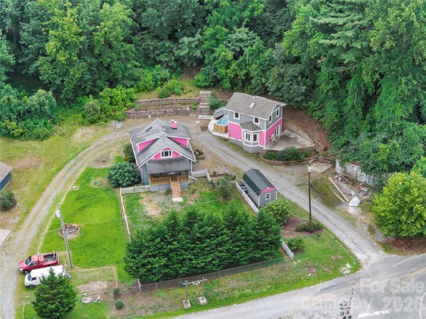 620 Old Lytle Cove Road, Swannanoa, NC 28778.  MLS# CAR4415136, YatesRealty ID 44806. 