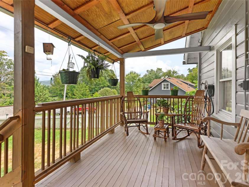 620 Old Lytle Cove Road, Swannanoa, NC 28778.  MLS# CAR4415136, YatesRealty ID 44806. Covered front porch