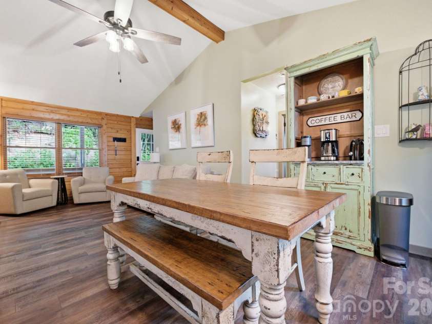 345 Chalk Dust Trail, Purlear, NC 28665.  MLS# CAR4415020, YatesRealty ID 44809. High Ceilings & Room For Entertaining