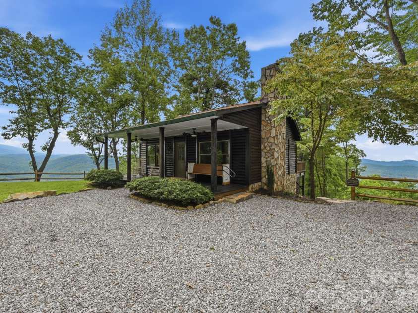 345 Chalk Dust Trail, Purlear, NC 28665.  MLS# CAR4415020, YatesRealty ID 44809. Welcome to Chalk Dust Overlook