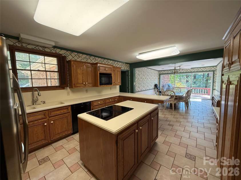 1437 Westmoreland Drive, Lancaster, SC 29720.  MLS# CAR4304728, YatesRealty ID 4481. 