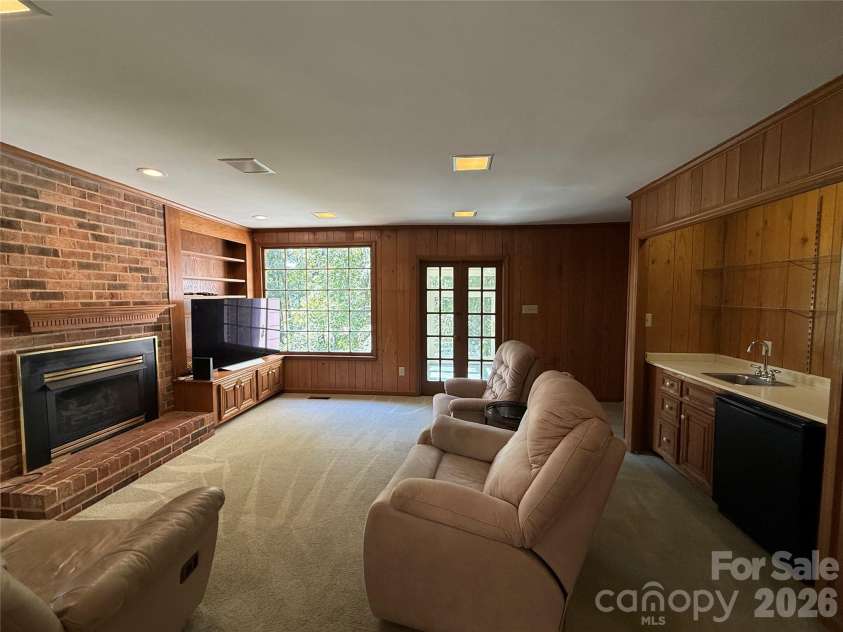 1437 Westmoreland Drive, Lancaster, SC 29720.  MLS# CAR4304728, YatesRealty ID 4481. 