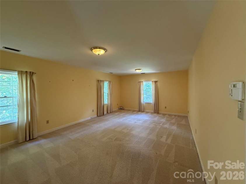 1437 Westmoreland Drive, Lancaster, SC 29720.  MLS# CAR4304728, YatesRealty ID 4481. 