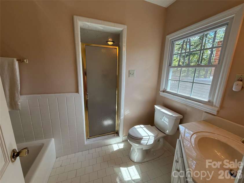 1437 Westmoreland Drive, Lancaster, SC 29720.  MLS# CAR4304728, YatesRealty ID 4481. 