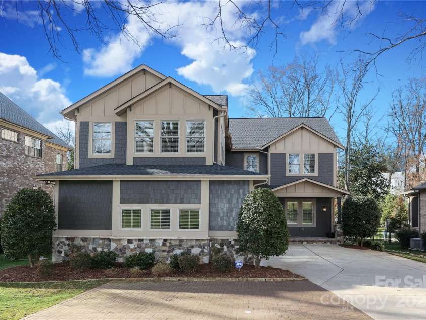 4124 Sherbrooke Drive, Charlotte, NC 28210.  MLS# CAR4224461, YatesRealty ID 4481. 