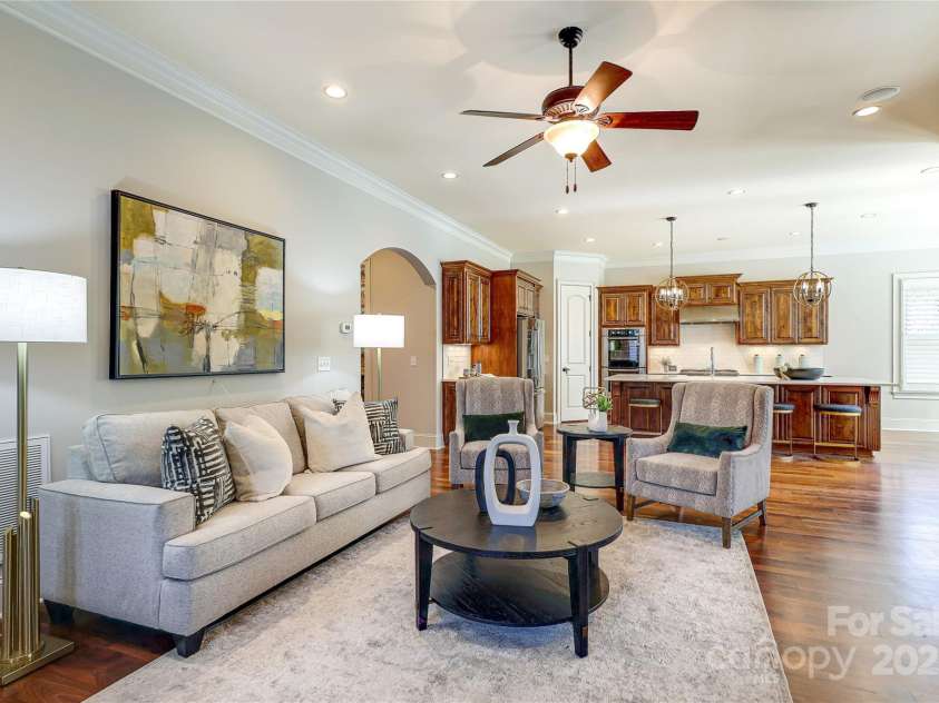 4124 Sherbrooke Drive, Charlotte, NC 28210.  MLS# CAR4224461, YatesRealty ID 4481. 