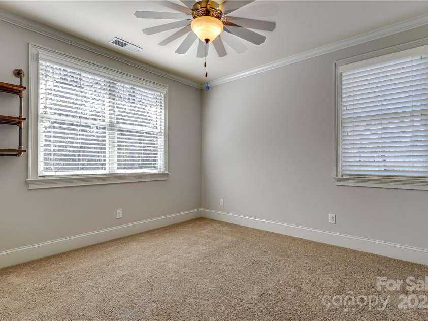 4124 Sherbrooke Drive, Charlotte, NC 28210.  MLS# CAR4224461, YatesRealty ID 4481. 