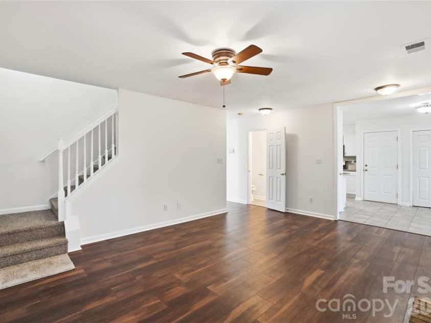 8805 Red Tail Court, Charlotte, NC 28269.  MLS# CAR4336091, YatesRealty ID 4481. 