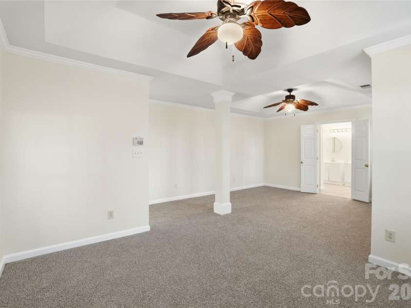 8805 Red Tail Court, Charlotte, NC 28269.  MLS# CAR4336091, YatesRealty ID 4481. Master bedroom corner nook