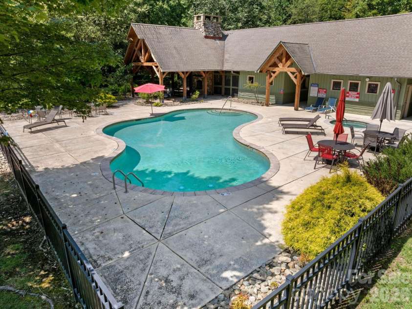 72 Summer Shade Court, Hendersonville, NC 28792.  MLS# CAR4413239, YatesRealty ID 44810. 