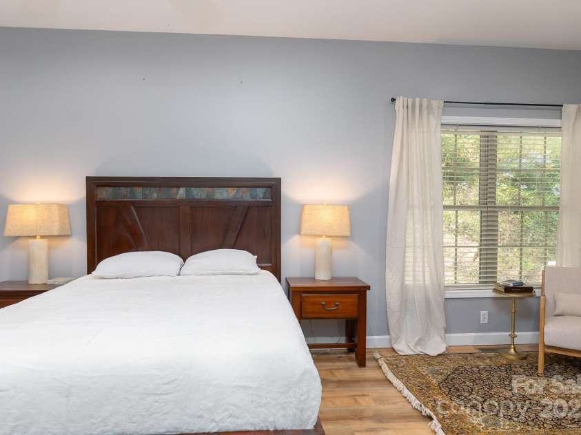 165 Eagles Ridge Road, Sylva, NC 28779.  MLS# CAR4305614, YatesRealty ID 44815. 