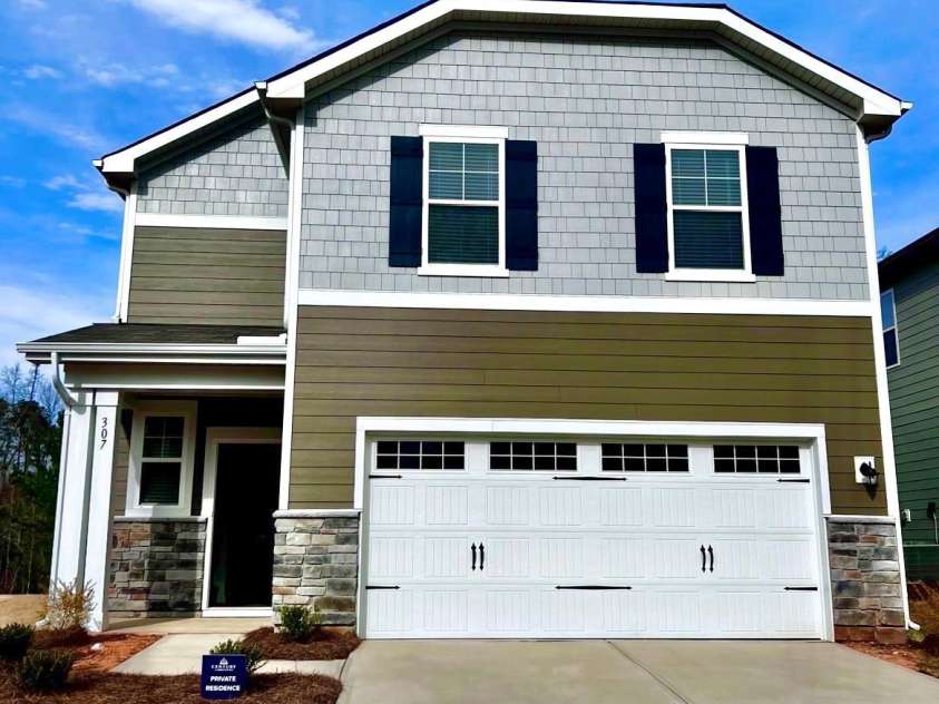 307 Bezelle Avenue, York, SC 29745.  MLS# CAR4415235, YatesRealty ID 44815. 