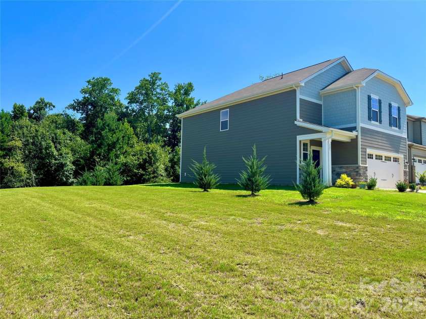 307 Bezelle Avenue, York, SC 29745.  MLS# CAR4415235, YatesRealty ID 44815. 