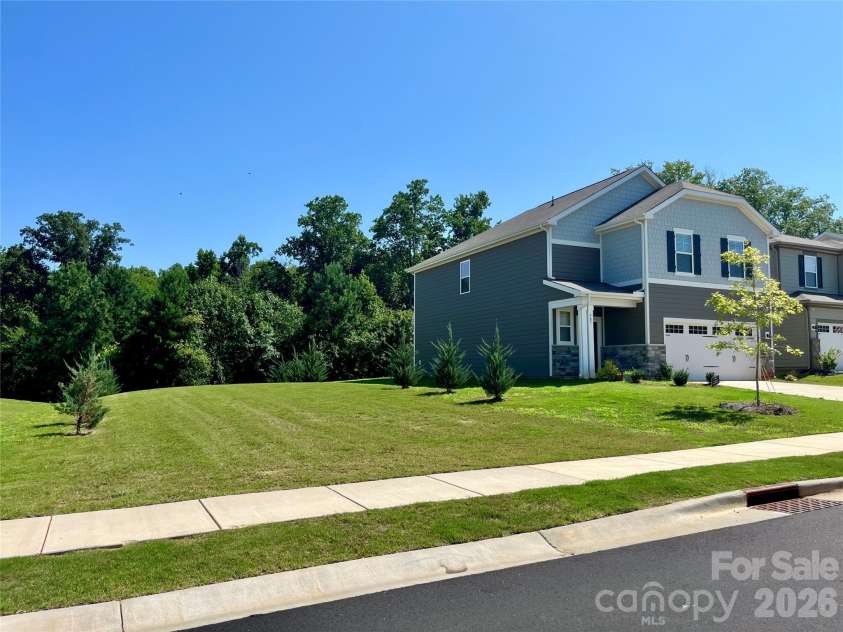 307 Bezelle Avenue, York, SC 29745.  MLS# CAR4415235, YatesRealty ID 44815. 