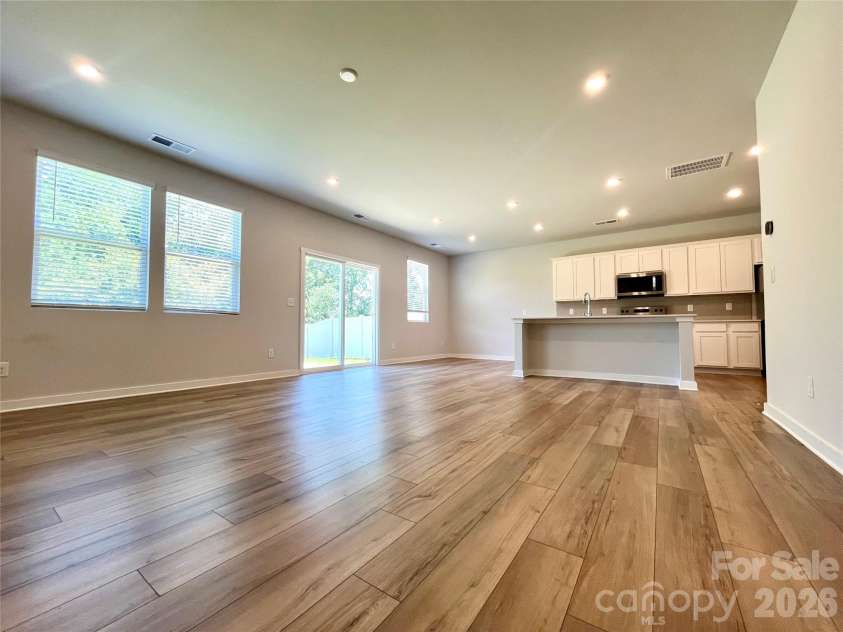 307 Bezelle Avenue, York, SC 29745.  MLS# CAR4415235, YatesRealty ID 44815. 