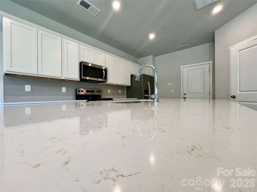 307 Bezelle Avenue, York, SC 29745.  MLS# CAR4415235, YatesRealty ID 44815. 