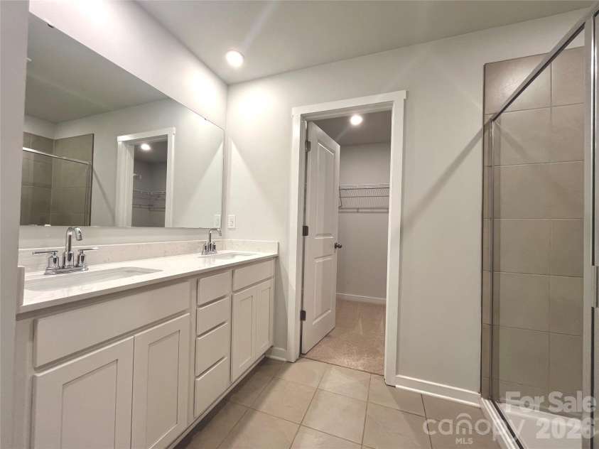 307 Bezelle Avenue, York, SC 29745.  MLS# CAR4415235, YatesRealty ID 44815. 