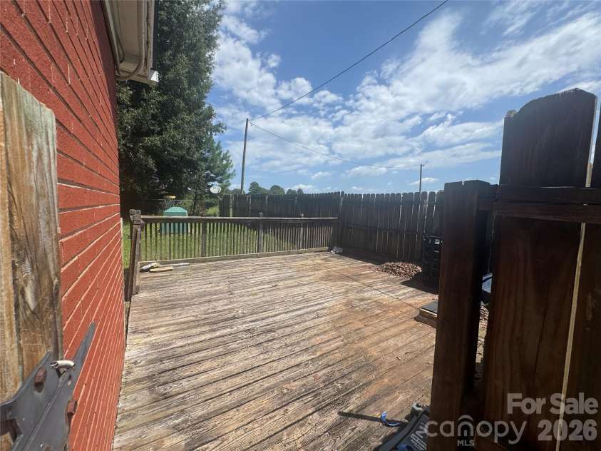 2175 Triplett Road, Mt Ulla, NC 28125.  MLS# CAR4415272, YatesRealty ID 44818. 