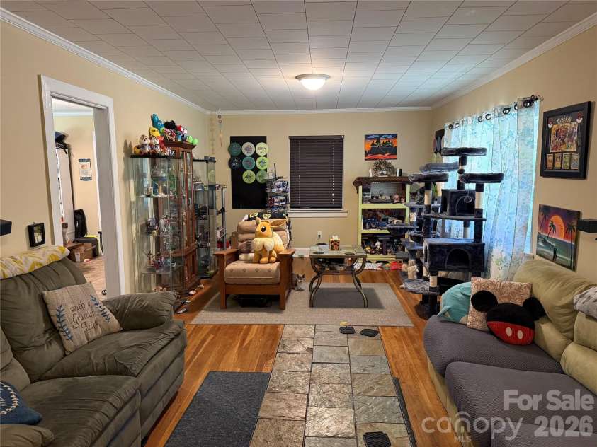 2175 Triplett Road, Mt Ulla, NC 28125.  MLS# CAR4415272, YatesRealty ID 44818. Living Room