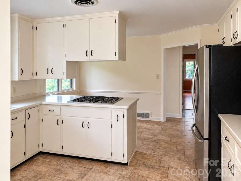 103 Brookwood Drive, Tryon, NC 28782.  MLS# CAR4415277, YatesRealty ID 44819. 
