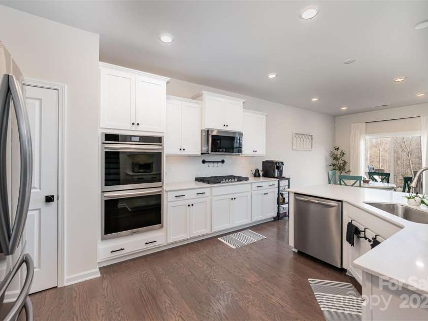1051 Lookout Shoals Drive, Fort Mill, SC 29715.  MLS# CAR4222088, YatesRealty ID 4482. 