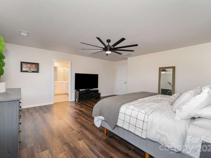 1051 Lookout Shoals Drive, Fort Mill, SC 29715.  MLS# CAR4222088, YatesRealty ID 4482. 