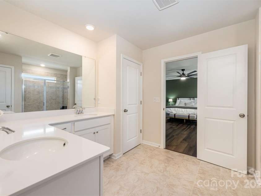 1051 Lookout Shoals Drive, Fort Mill, SC 29715.  MLS# CAR4222088, YatesRealty ID 4482. 