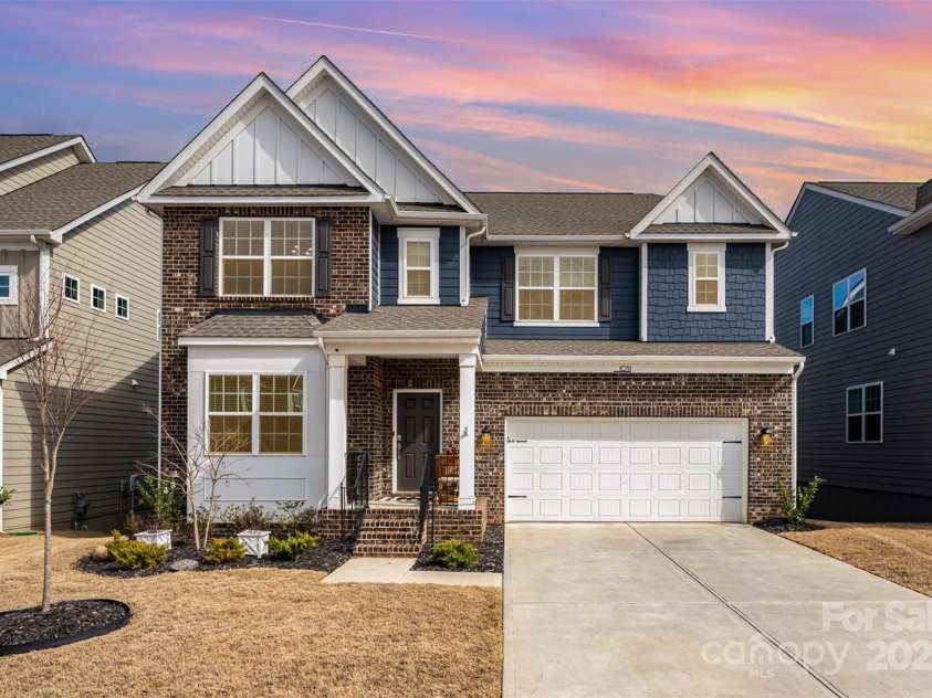 1051 Lookout Shoals Drive, Fort Mill, SC 29715.  MLS# CAR4222088, YatesRealty ID 4482. 