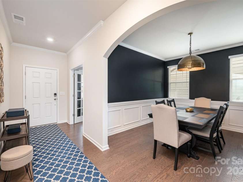 1051 Lookout Shoals Drive, Fort Mill, SC 29715.  MLS# CAR4222088, YatesRealty ID 4482. Foyer