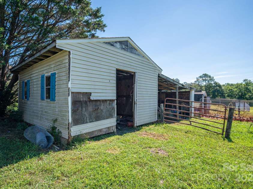 448 Dave Peterson Lane, Vale, NC 28168.  MLS# CAR4293258, YatesRealty ID 4482. 