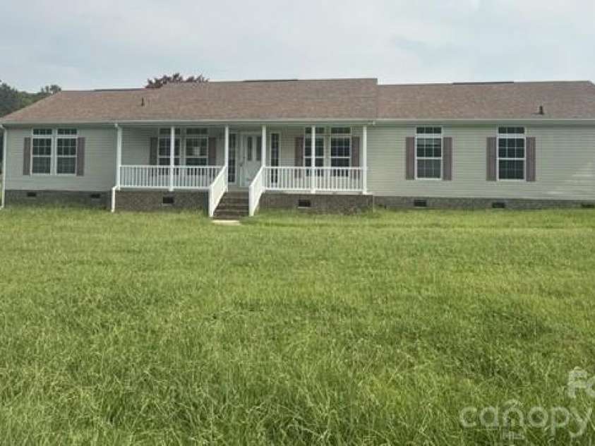 311 Timberland Drive, Grover, NC 28073.  MLS# CAR4415281, YatesRealty ID 44820. 
