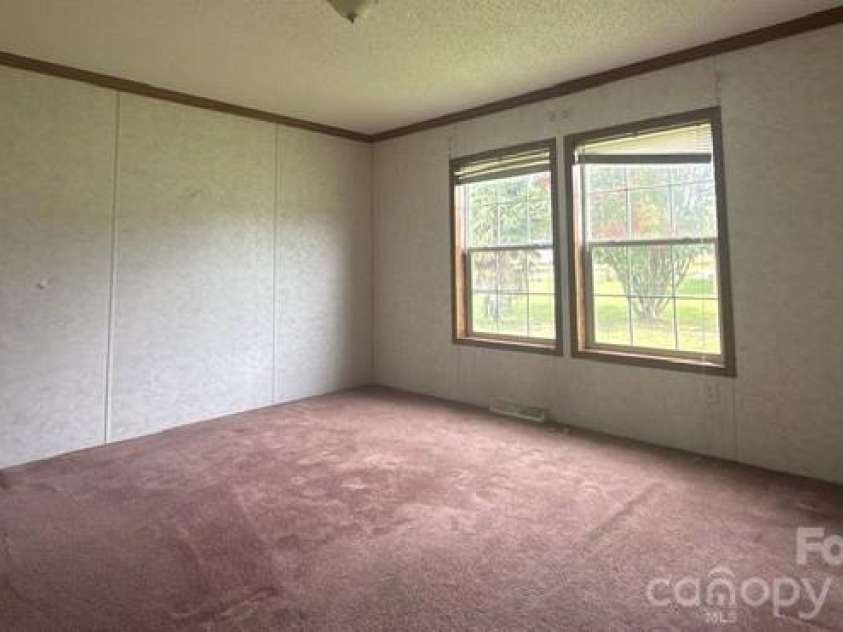 311 Timberland Drive, Grover, NC 28073.  MLS# CAR4415281, YatesRealty ID 44820. 