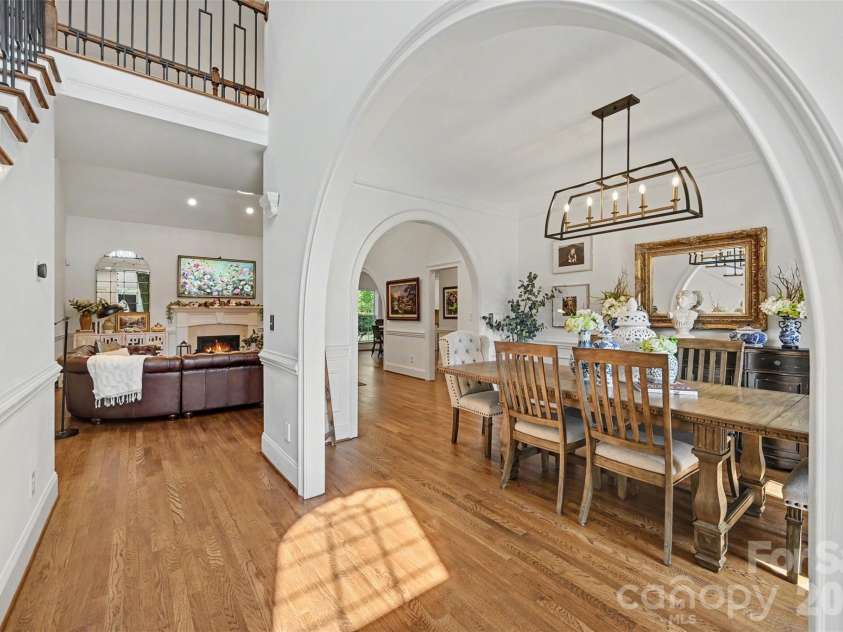 5507 Two Iron Drive, Matthews, NC 28104.  MLS# CAR4415000, YatesRealty ID 44821. 