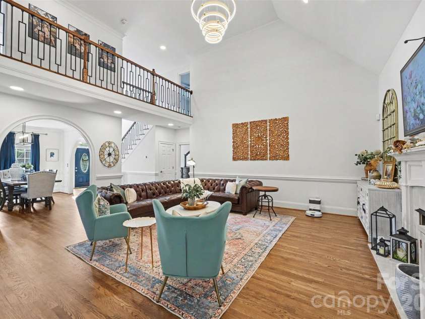 5507 Two Iron Drive, Matthews, NC 28104.  MLS# CAR4415000, YatesRealty ID 44821. 