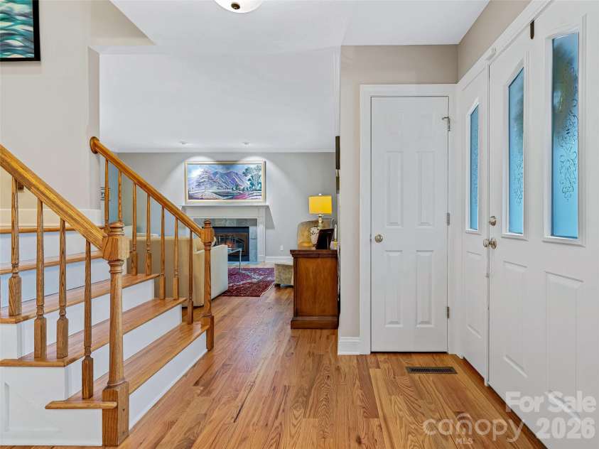 105 Galloway Drive, Asheville, NC 28803.  MLS# CAR4413973, YatesRealty ID 44825. 