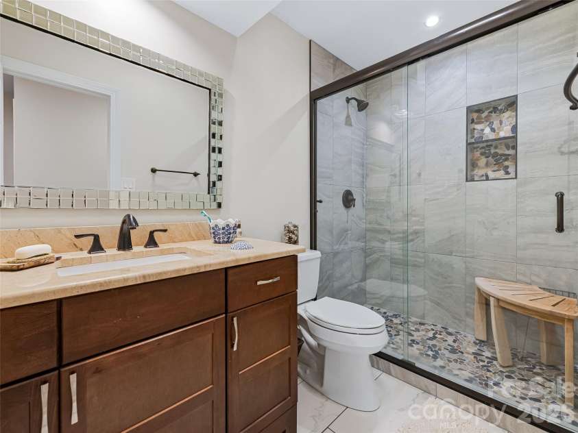 105 Galloway Drive, Asheville, NC 28803.  MLS# CAR4413973, YatesRealty ID 44825. 