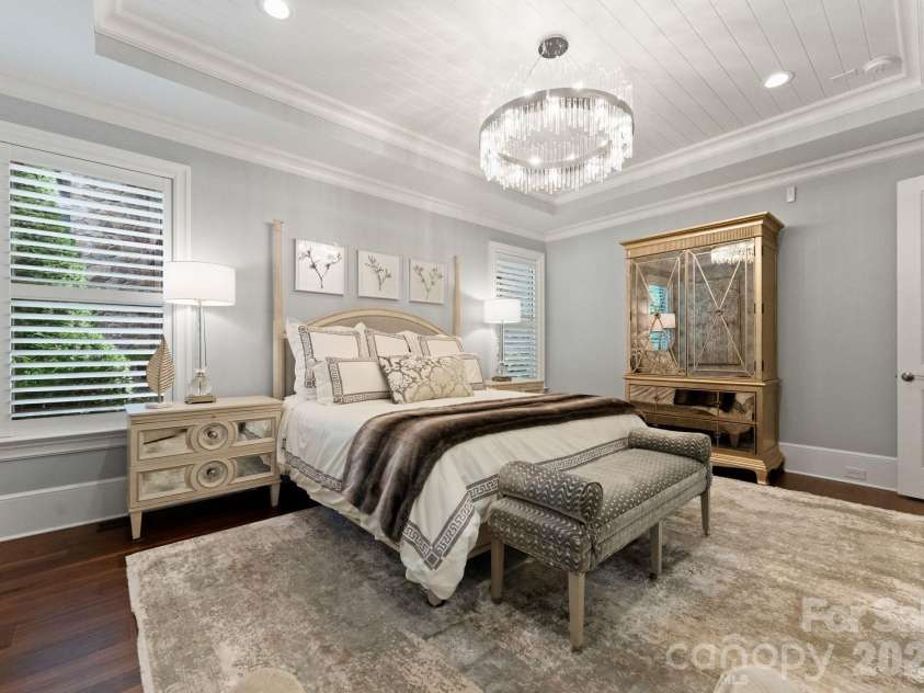 4611 Harper Court, Charlotte, NC 28210.  MLS# CAR4413590, YatesRealty ID 44828. Primary bedroom with tray ceiling (main-level).