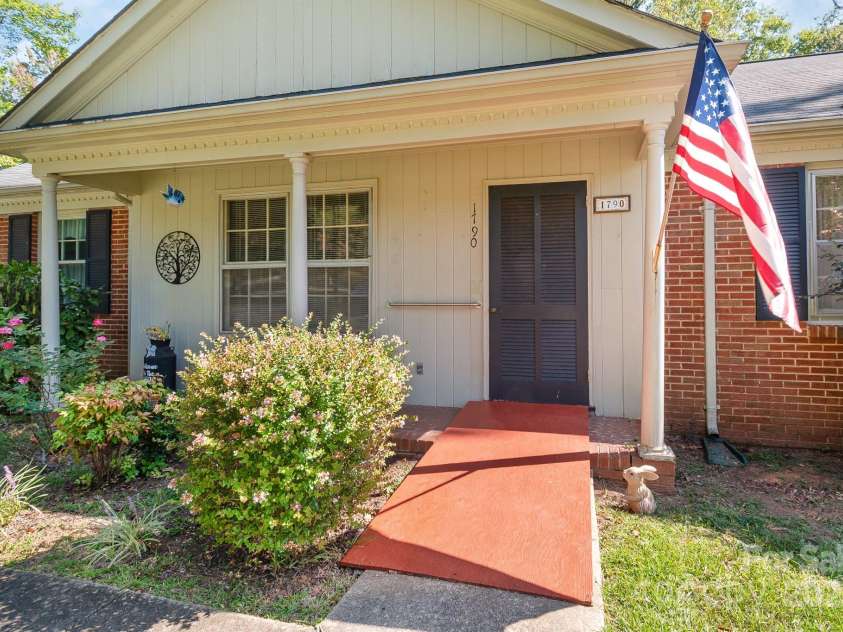 1790 Havenwood Drive, Lancaster, SC 29720.  MLS# CAR4303834, YatesRealty ID 4483. 