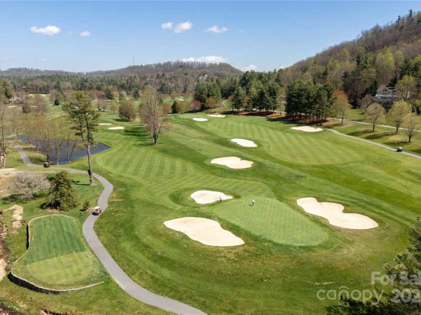 23 Dartmoor Court, Flat Rock, NC 28731.  MLS# CAR4241308, YatesRealty ID 4483. 