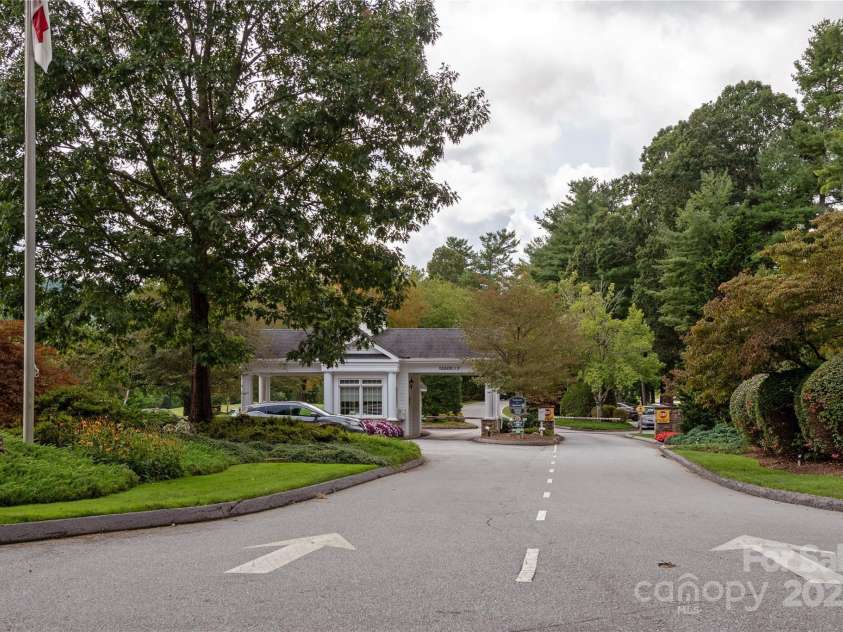 23 Dartmoor Court, Flat Rock, NC 28731.  MLS# CAR4241308, YatesRealty ID 4483. Community Gated Entry