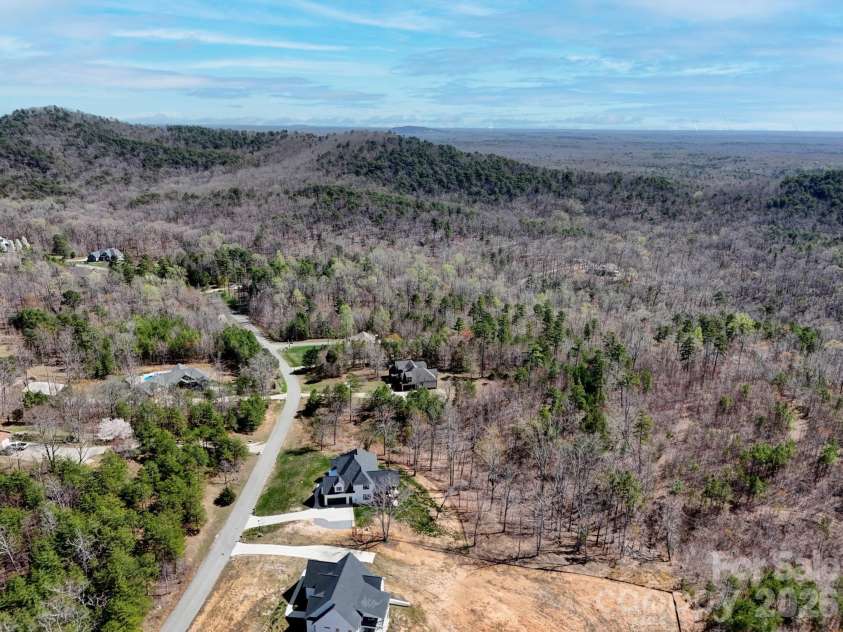511 Alex D Owens Drive, Kings Mountain, NC 28086.  MLS# CAR4353870, YatesRealty ID 4483. 