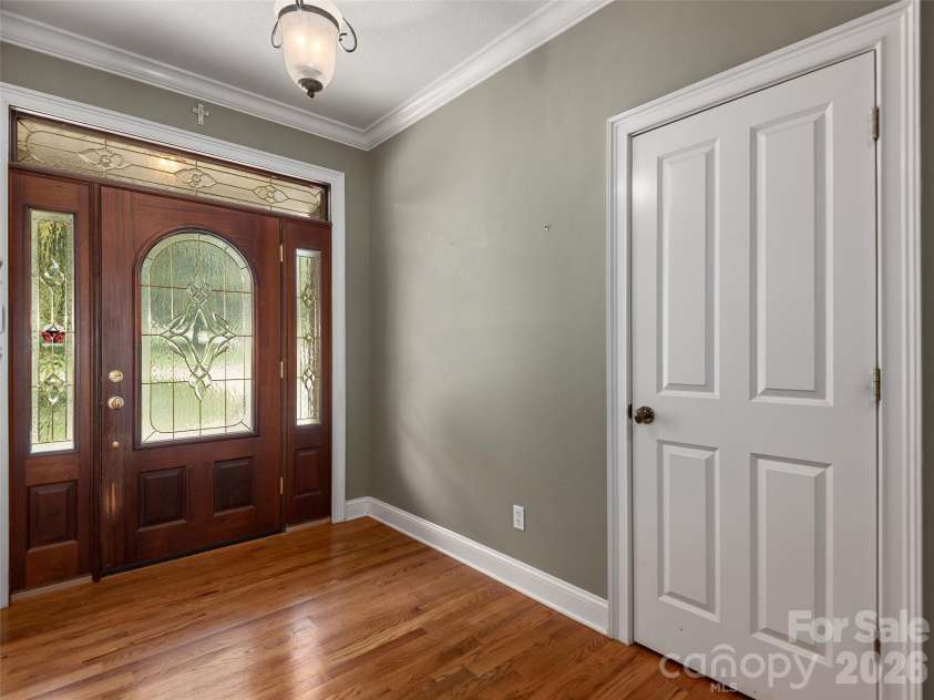 1126 Burnside Drive, Asheville, NC 28803.  MLS# CAR4414757, YatesRealty ID 44830. 