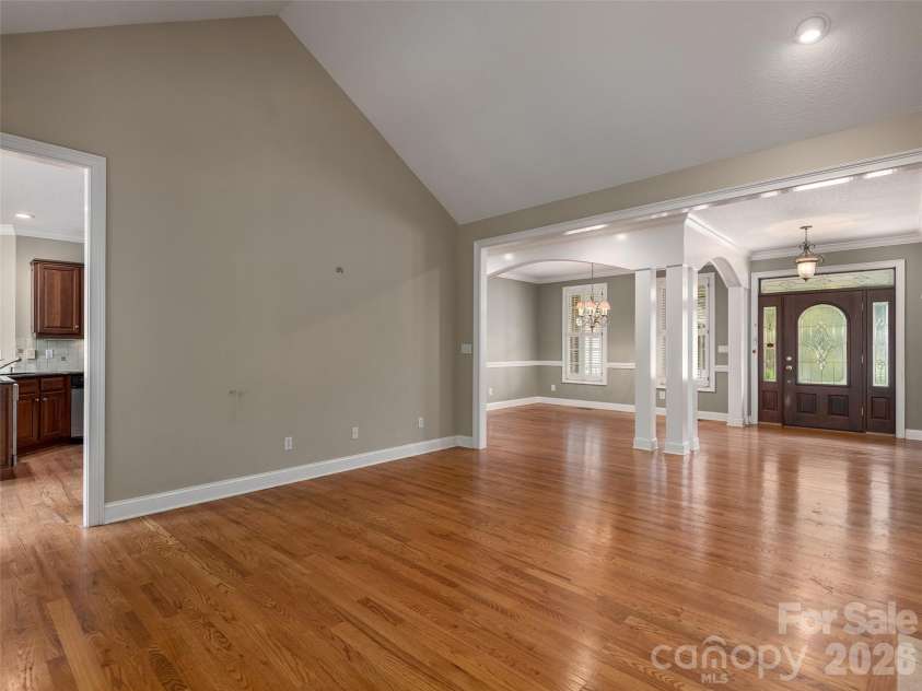 1126 Burnside Drive, Asheville, NC 28803.  MLS# CAR4414757, YatesRealty ID 44830. 