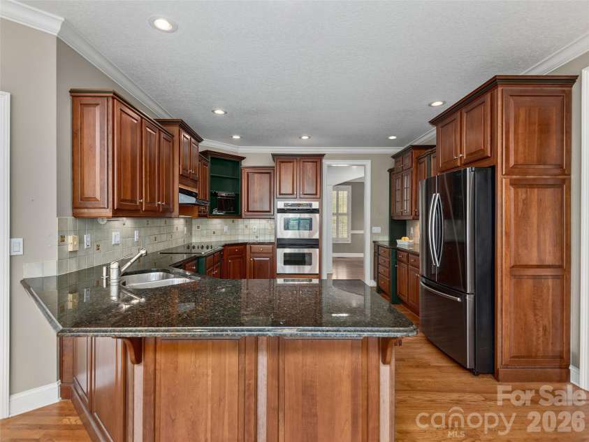 1126 Burnside Drive, Asheville, NC 28803.  MLS# CAR4414757, YatesRealty ID 44830. 