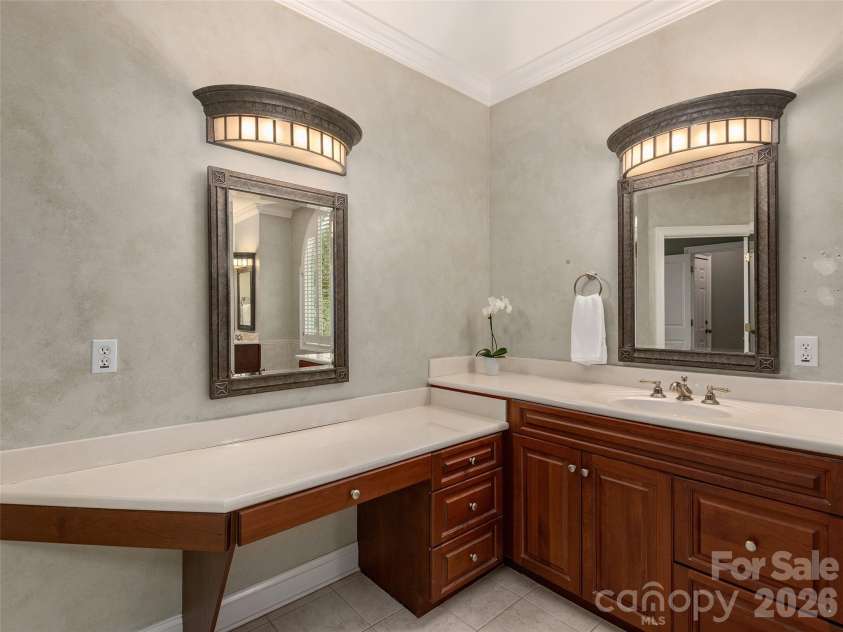 1126 Burnside Drive, Asheville, NC 28803.  MLS# CAR4414757, YatesRealty ID 44830. 