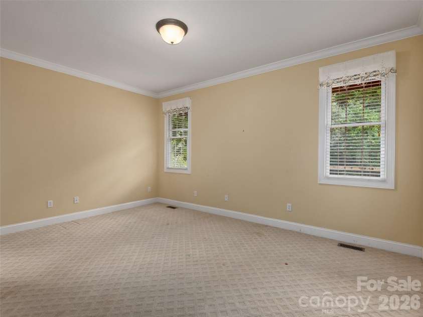 1126 Burnside Drive, Asheville, NC 28803.  MLS# CAR4414757, YatesRealty ID 44830. 