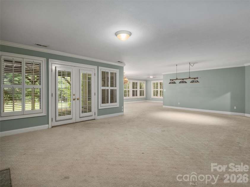1126 Burnside Drive, Asheville, NC 28803.  MLS# CAR4414757, YatesRealty ID 44830. 