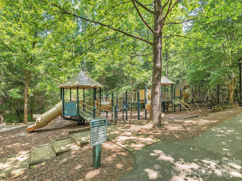 1126 Burnside Drive, Asheville, NC 28803.  MLS# CAR4414757, YatesRealty ID 44830. 