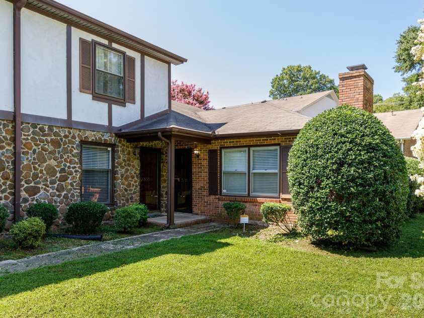 150 Grady Drive, Rock Hill, SC 29732.  MLS# CAR4410826, YatesRealty ID 44836. 